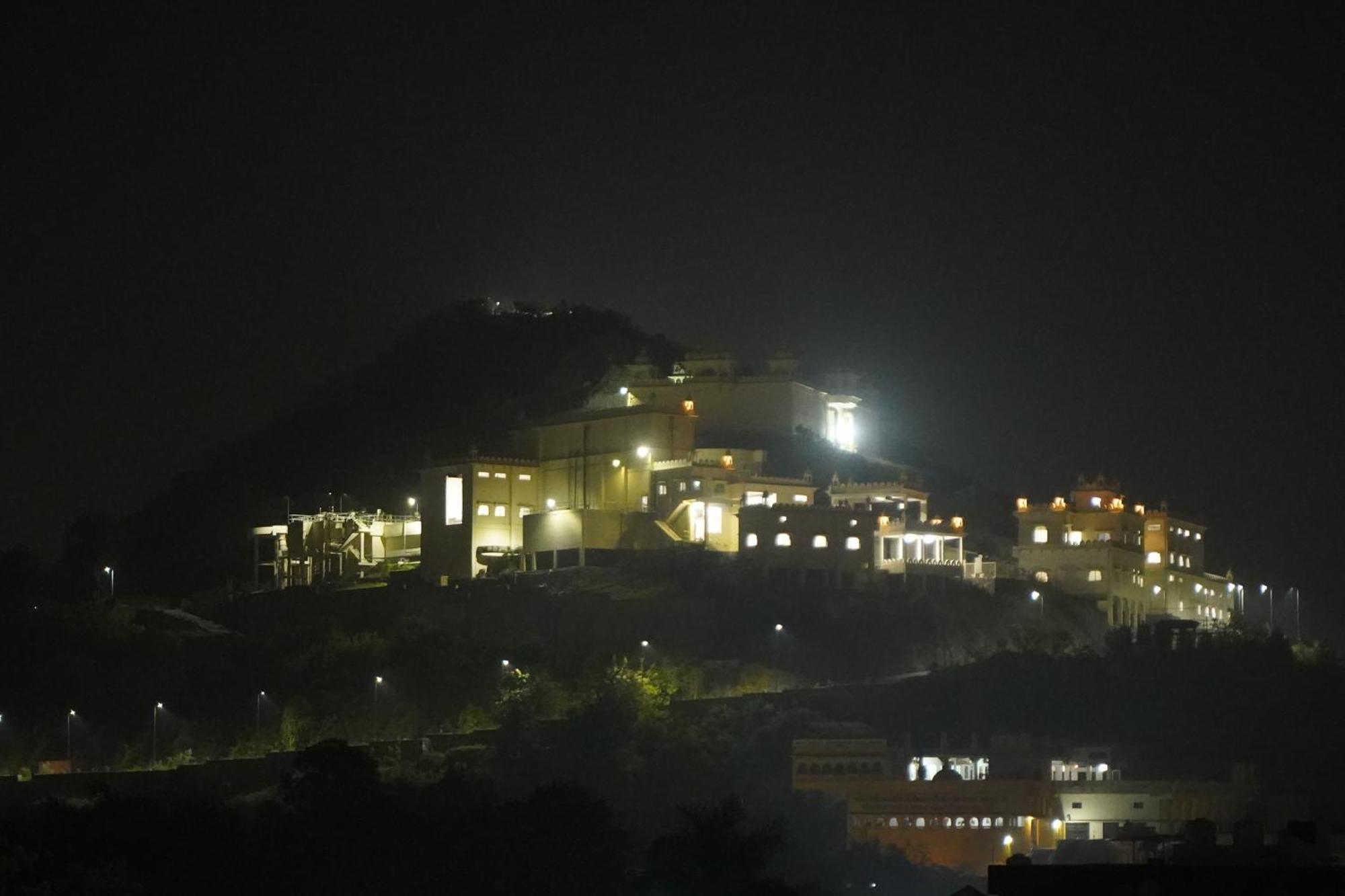 Shri Daulat Villas Udaipur Dış mekan fotoğraf